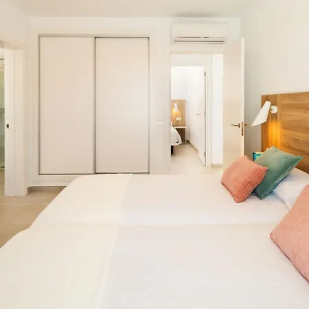 Domus Vulcani Gaumet Playa Blanca